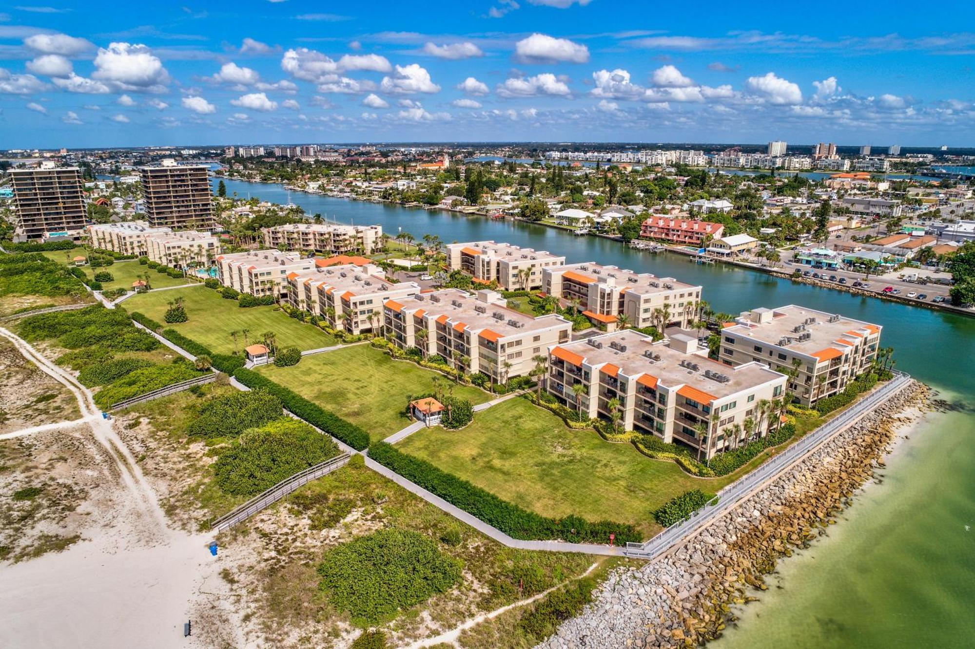 Villa Land's End 11-406 Beach Front - Premier St. Pete Beach Exterior foto