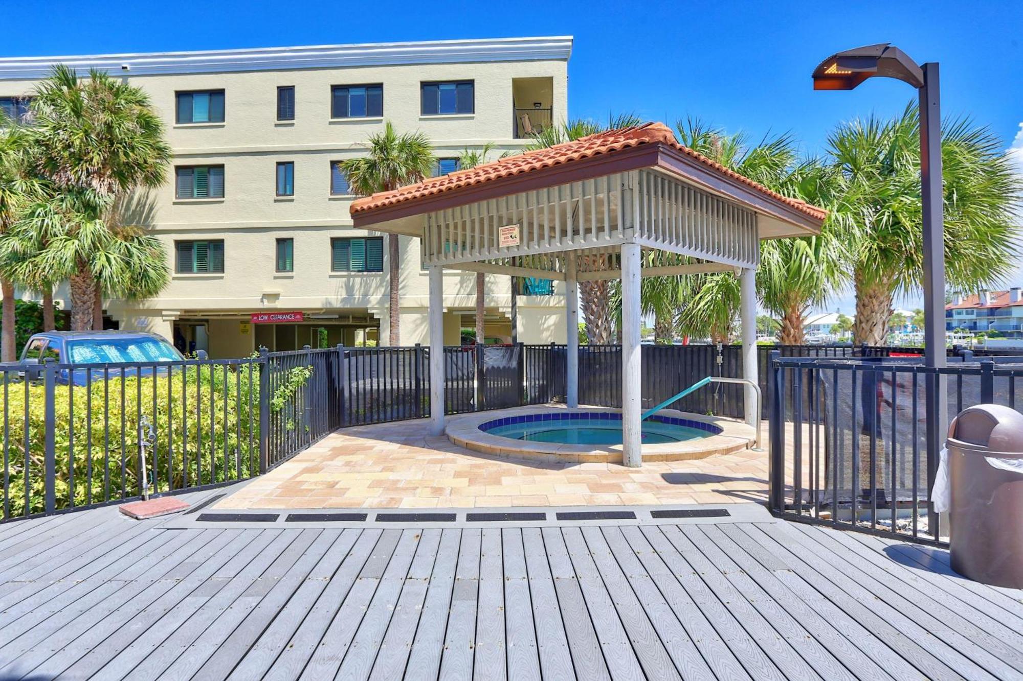 Villa Land's End 11-406 Beach Front - Premier St. Pete Beach Exterior foto